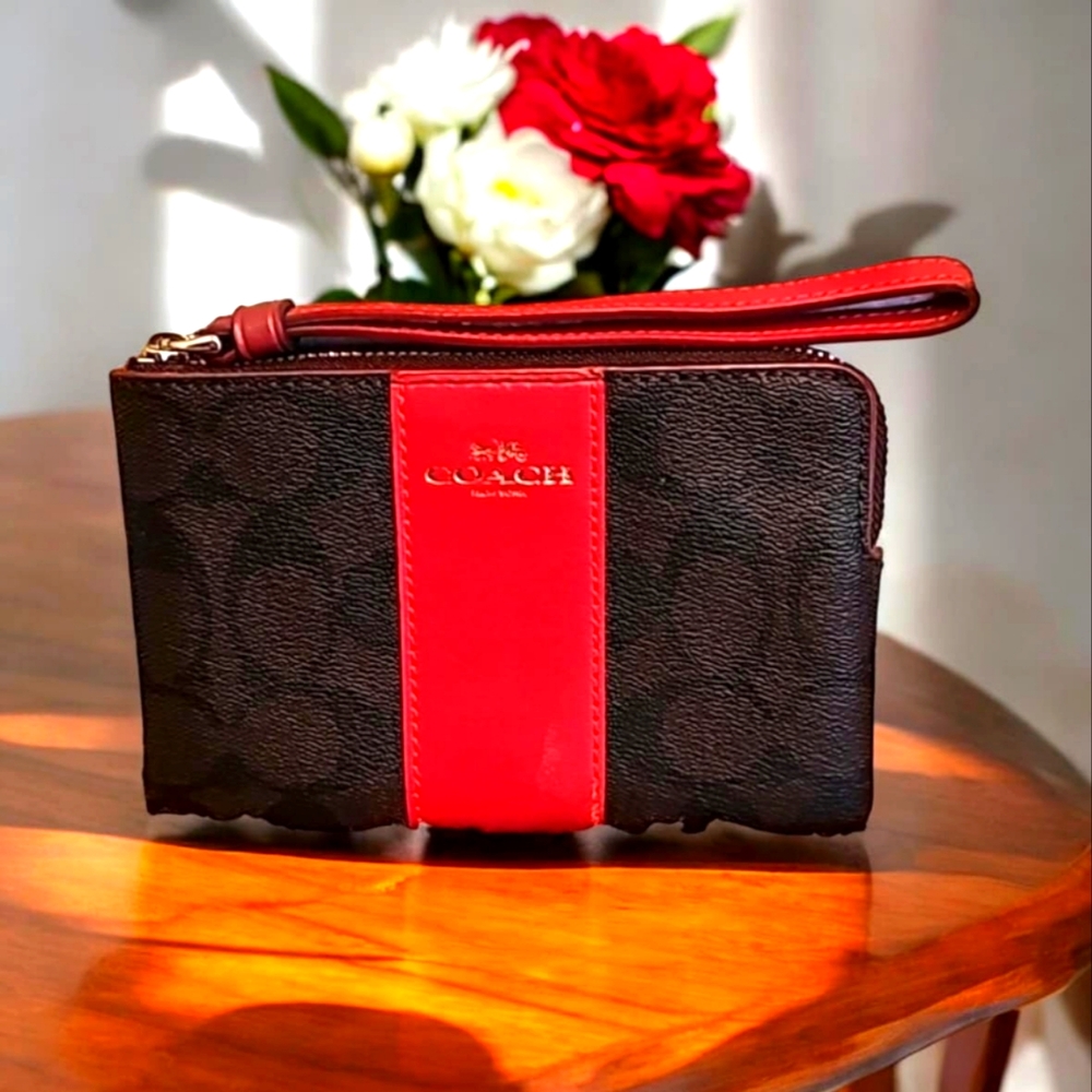 Coach Brown w/Dark Brown Wristlet